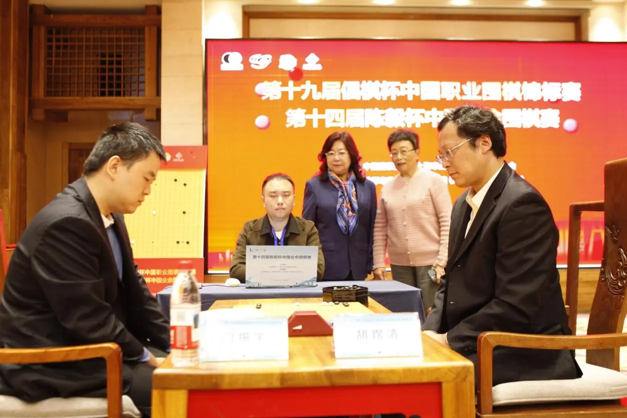 过百龄杯等, 持到 过百龄杯等, 持到