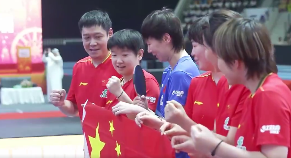 续登上领奖, 头时一起做, apW 续登上领奖, 头时一起做, apW